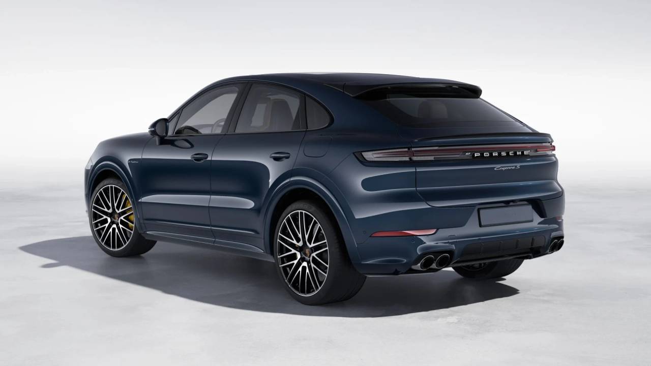 2026 Porsche Cayenne S E-Hybrid Coupe photo 3