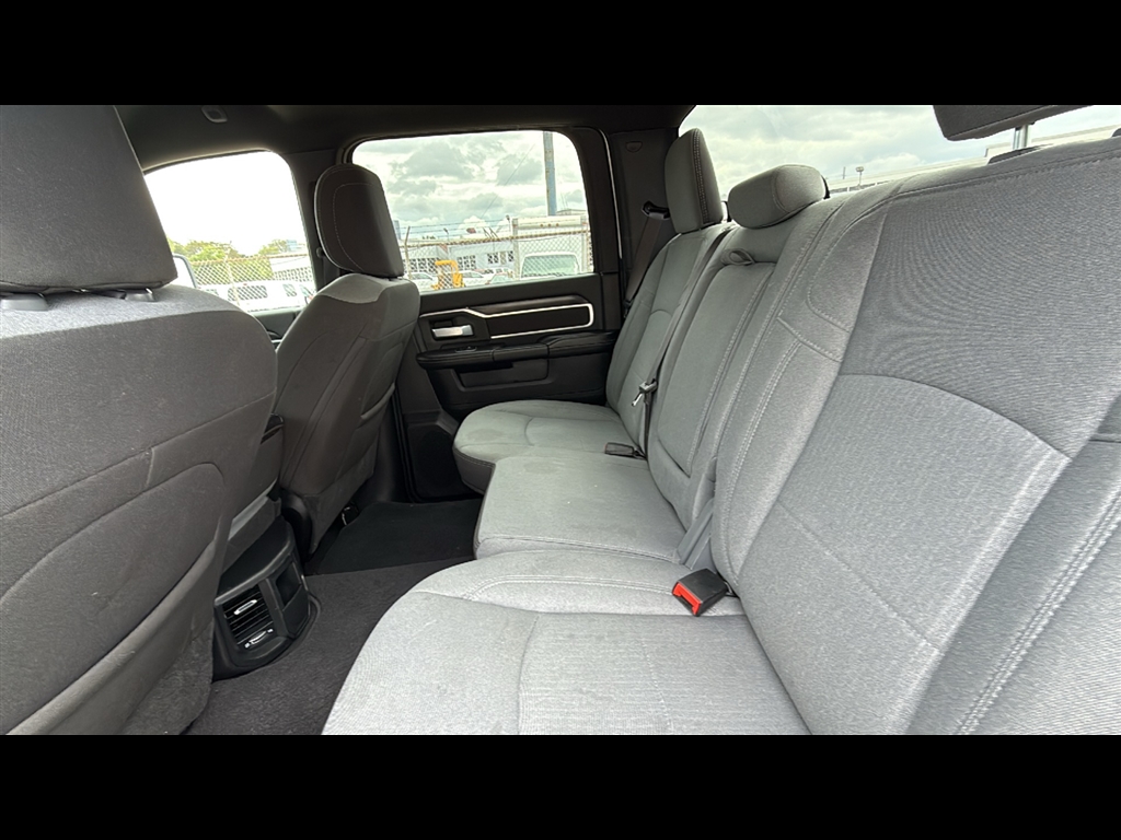 2024 Ram 2500 Big Horn photo 23