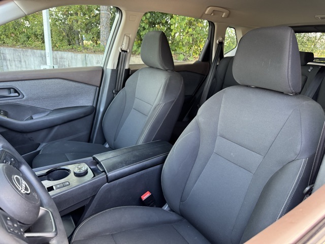 2023 Nissan Rogue S photo 13
