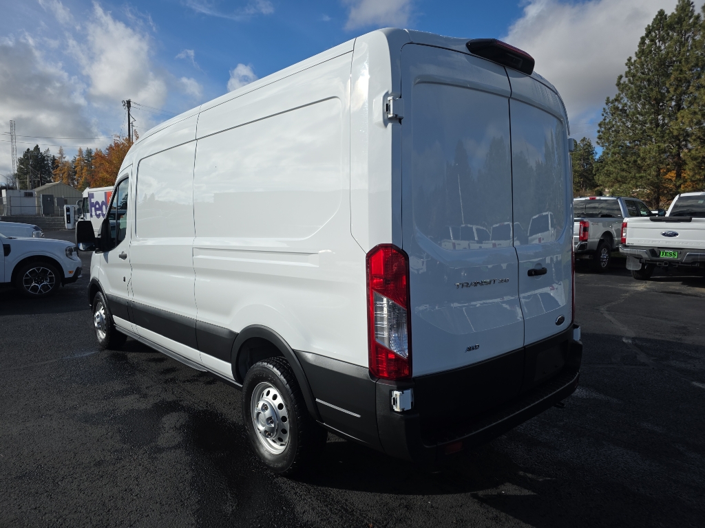 2023 Ford Transit photo 3