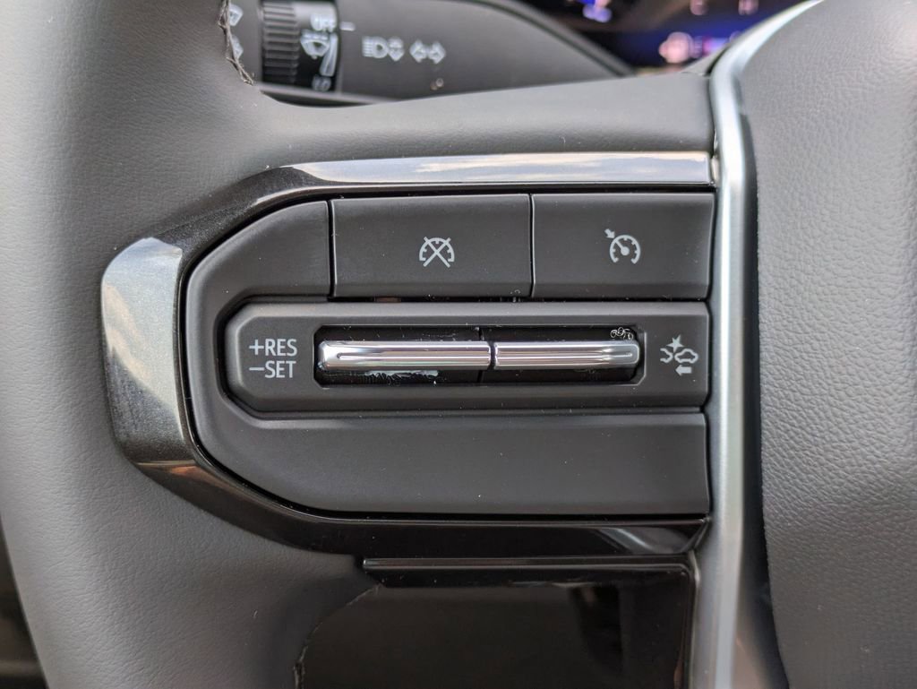 2025 Chevrolet Colorado Work Truck LT photo 15