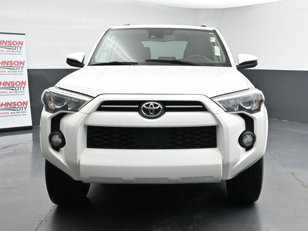 2020 Toyota 4Runner SR5 4WD photo 3