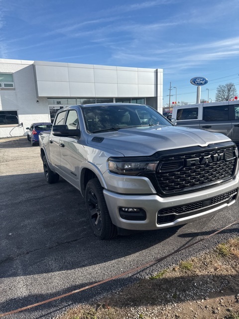 2025 RAM 1500 - Image 2