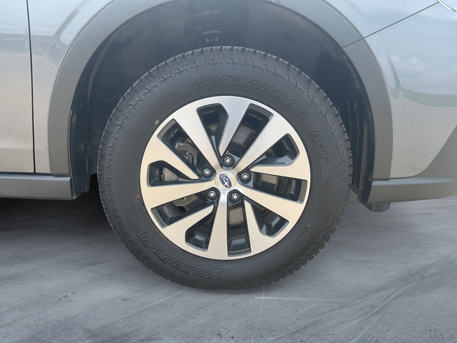 2022 Subaru Outback Premium photo 6