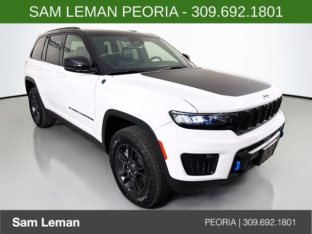 2024 Jeep Grand Cherokee Trailhawk 4xe's photo