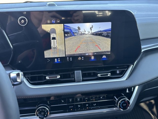 2026 Chevrolet Equinox LT photo 8