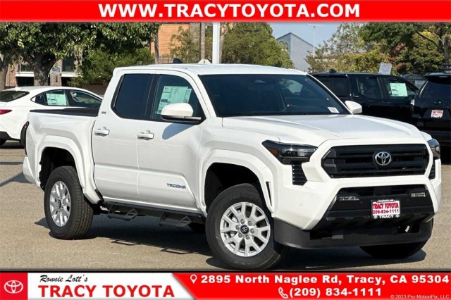 New 2024 Toyota Tacoma SR5 4X4 DOUBLE CAB in Tracy #RM035944 | Tracy Toyota