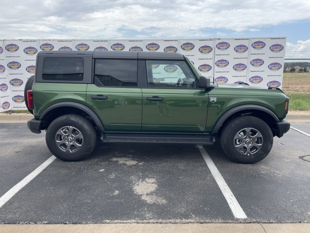 2025 Ford Bronco 4-Door Big Bend's photo
