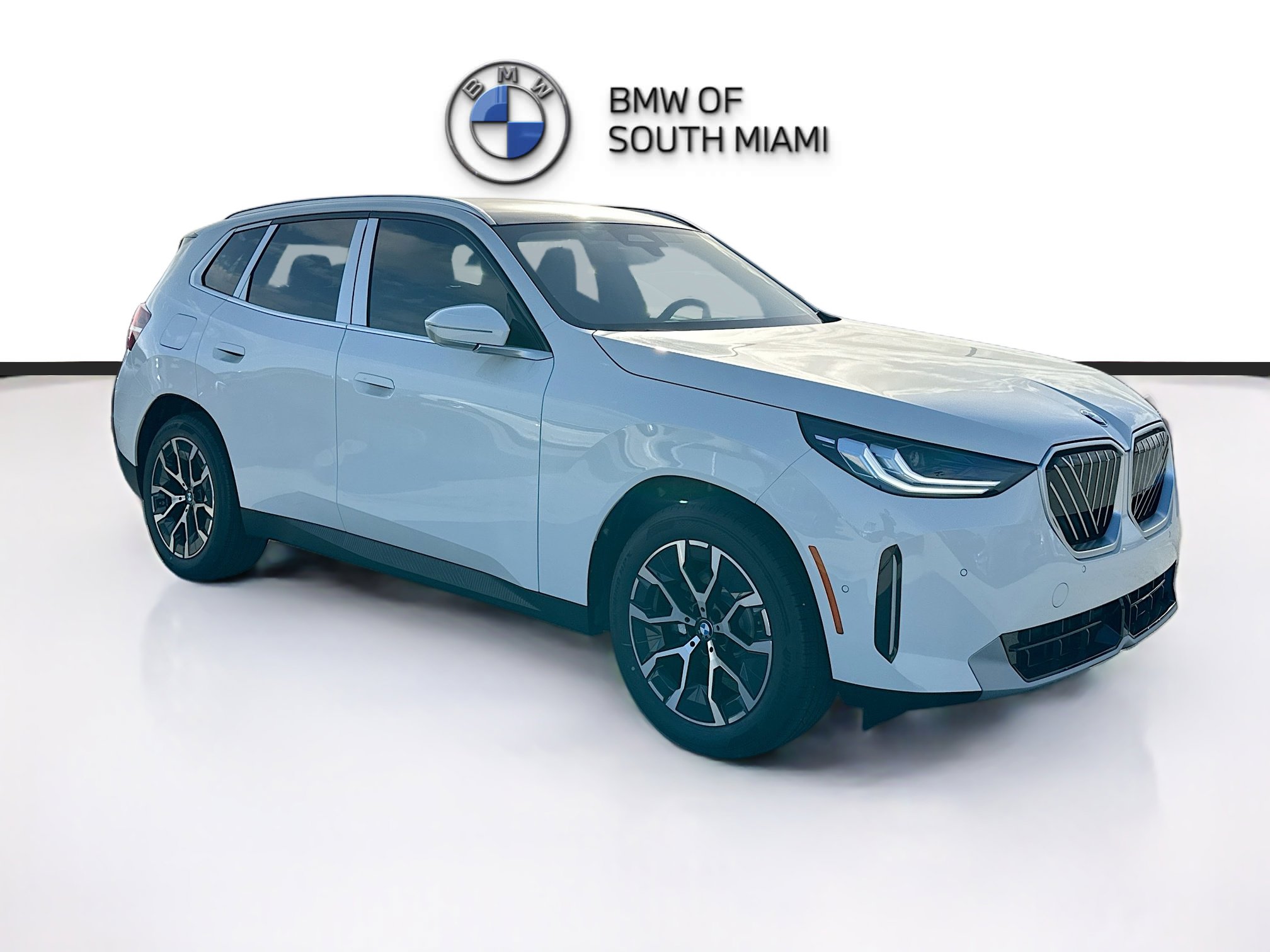 2026 BMW X3 30's photo