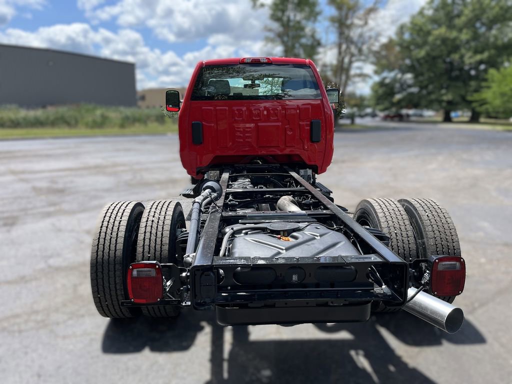 2024 Chevrolet Silverado 4500HD Work Truck photo 4