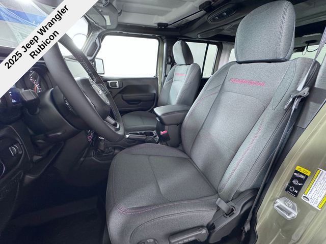 2025 Jeep Wrangler Rubicon photo 15