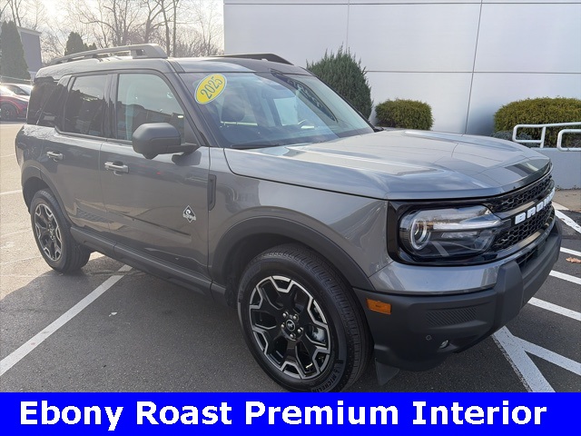 2025 Ford Bronco Sport Outer Banks's photo