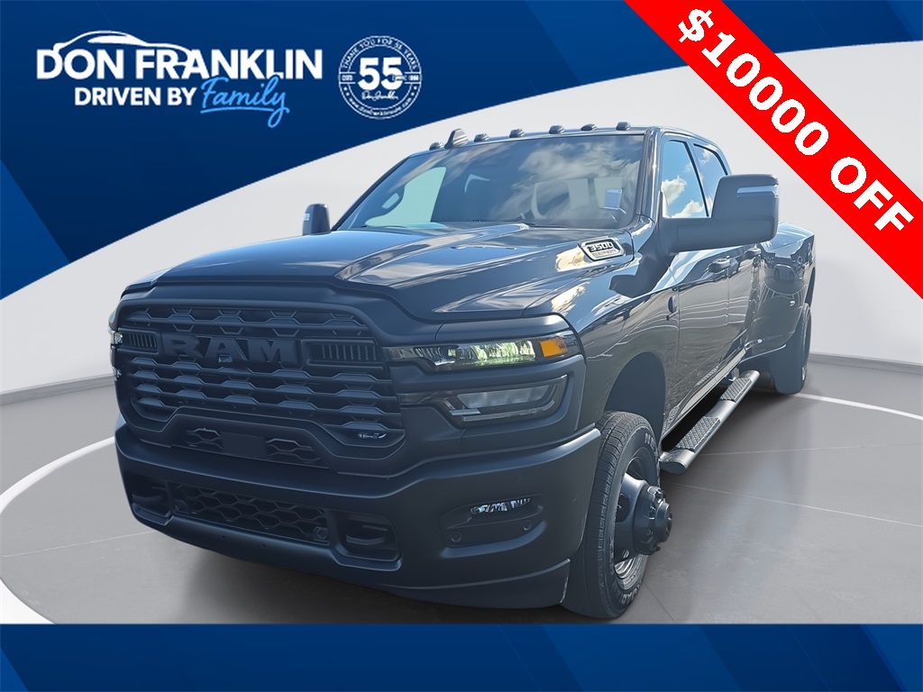 2026 RAM 3500 Tradesman's photo