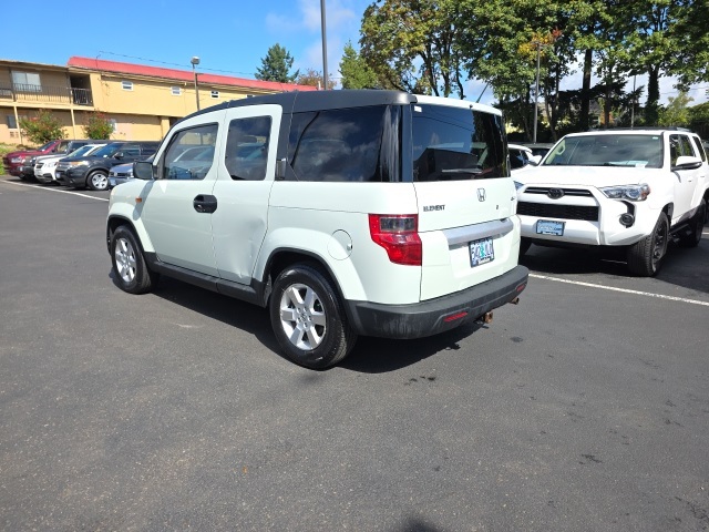 2011 Honda Element EX photo 5