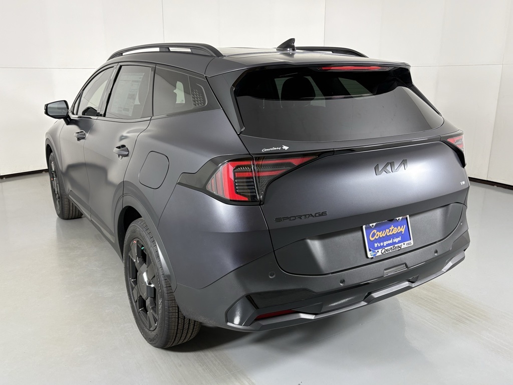 2026 Kia Sportage X-Line photo 4