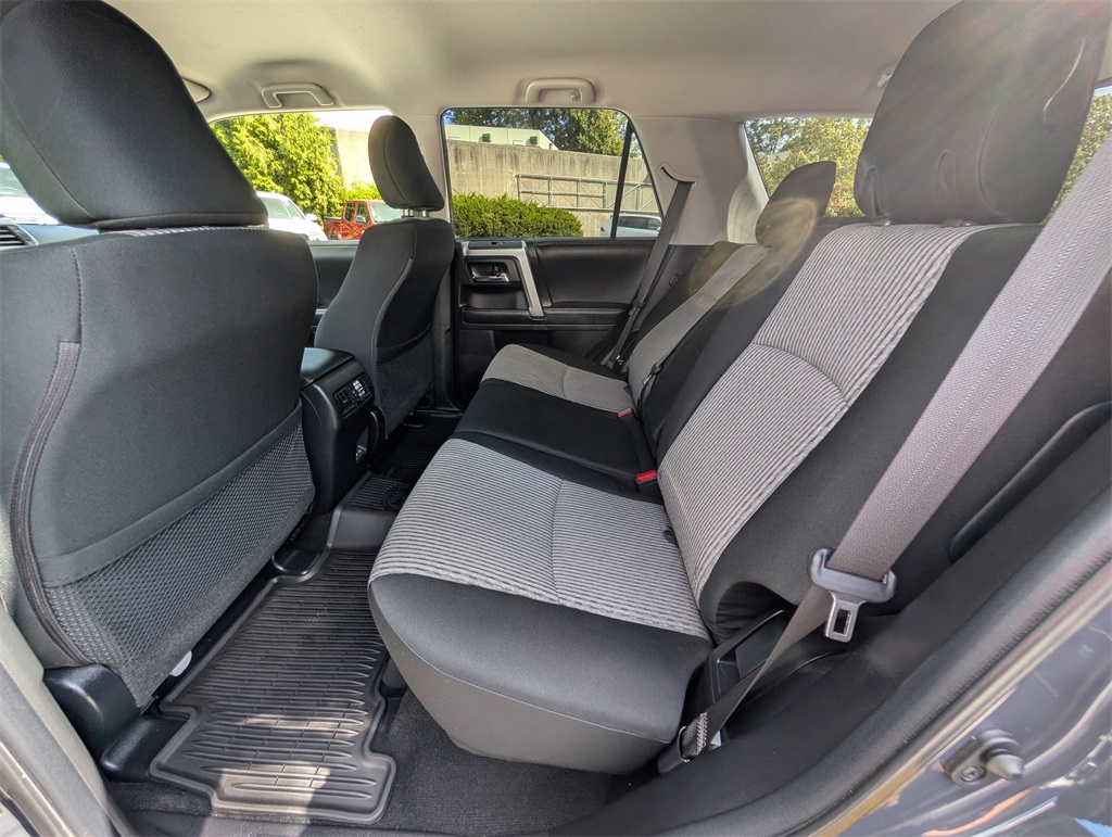2024 Toyota 4Runner SR5 photo 3