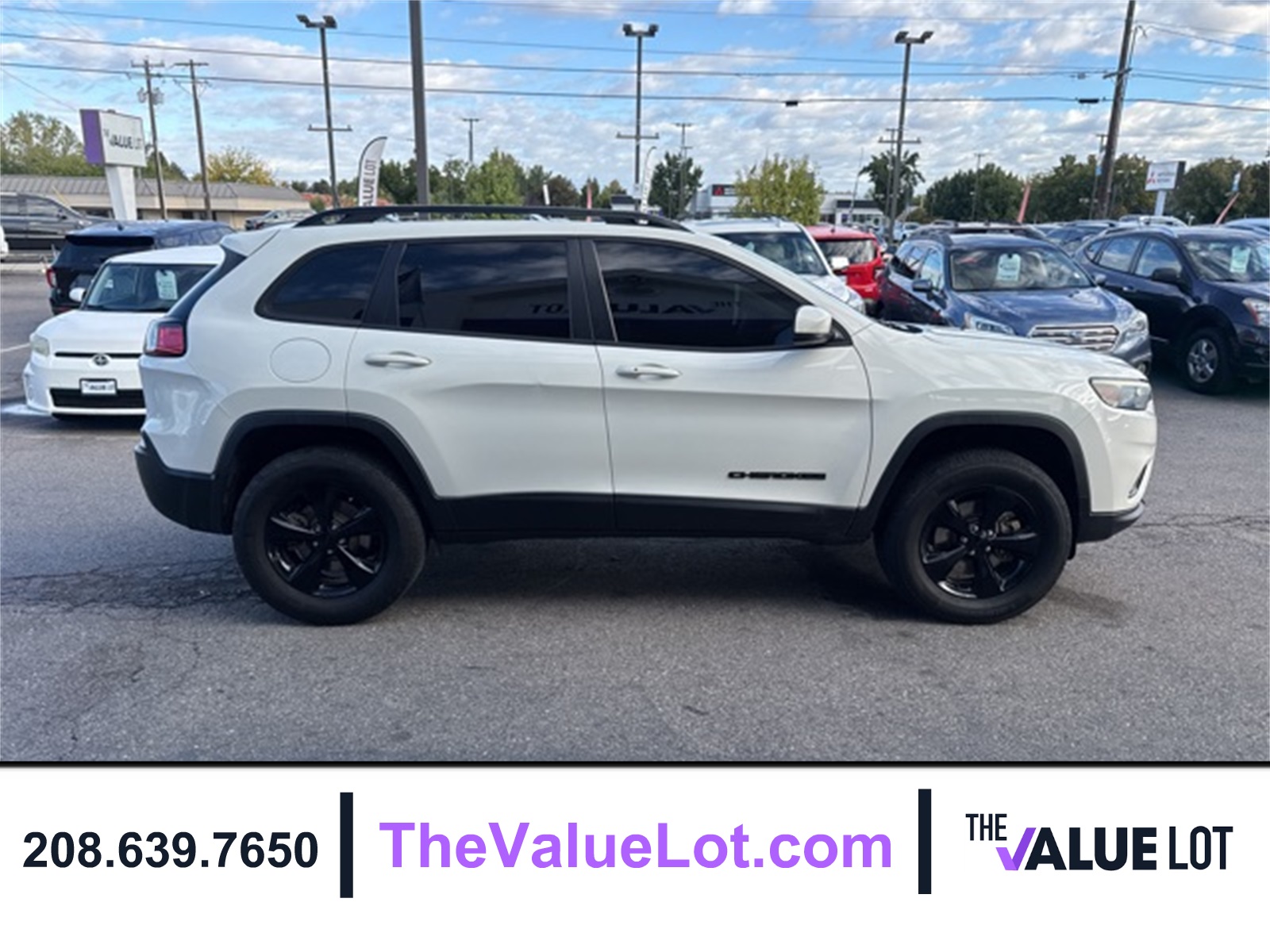 2019 Jeep Cherokee Altitude photo 3