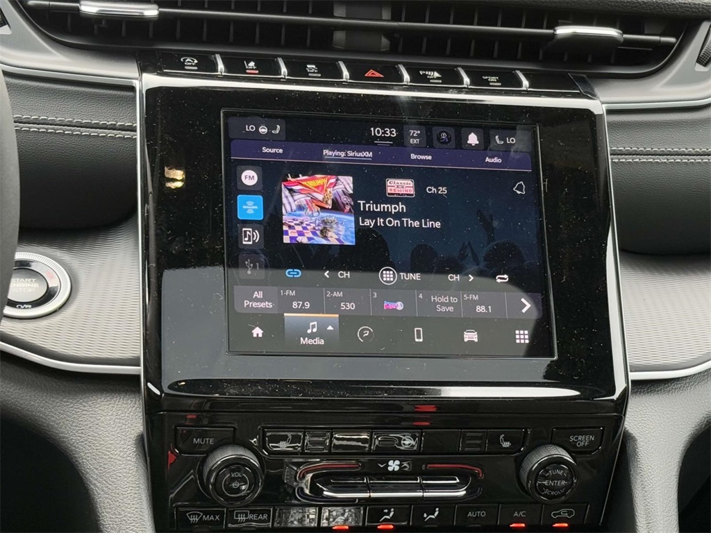 2025 Jeep Grand Cherokee Altitude X photo 3