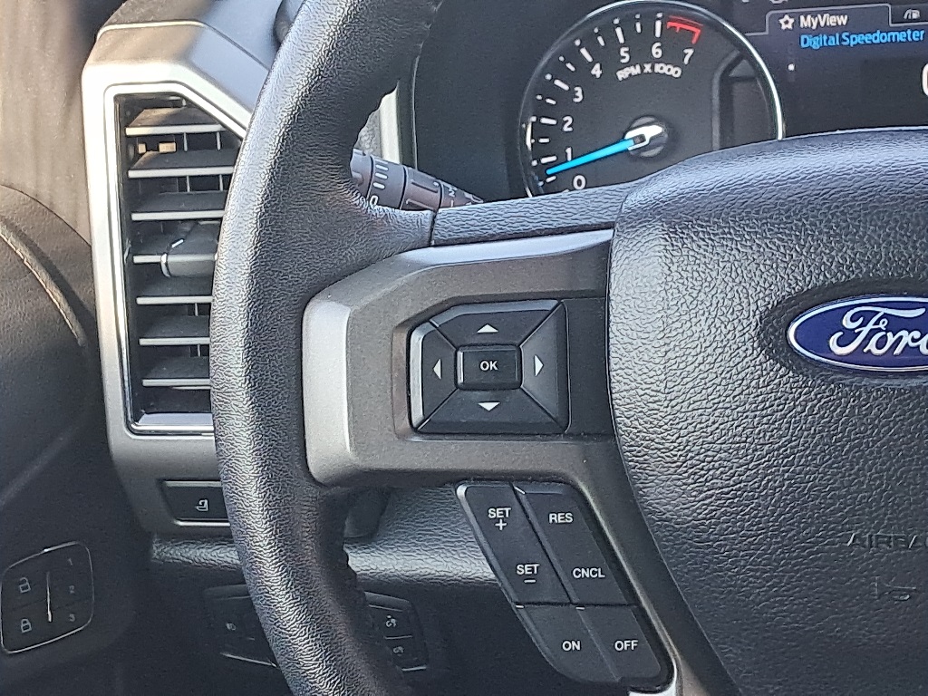 2020 Ford Expedition XLT photo 13