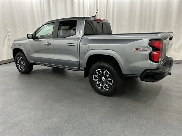 2026 Chevrolet Colorado Z71 photo 3
