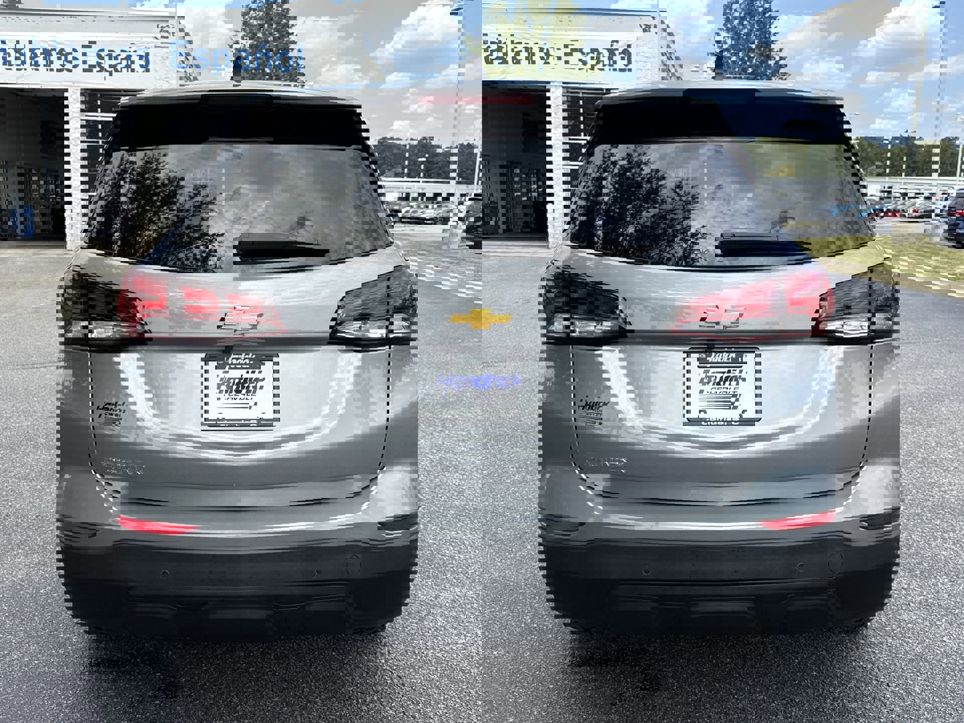 2023 Chevrolet Equinox LS photo 7