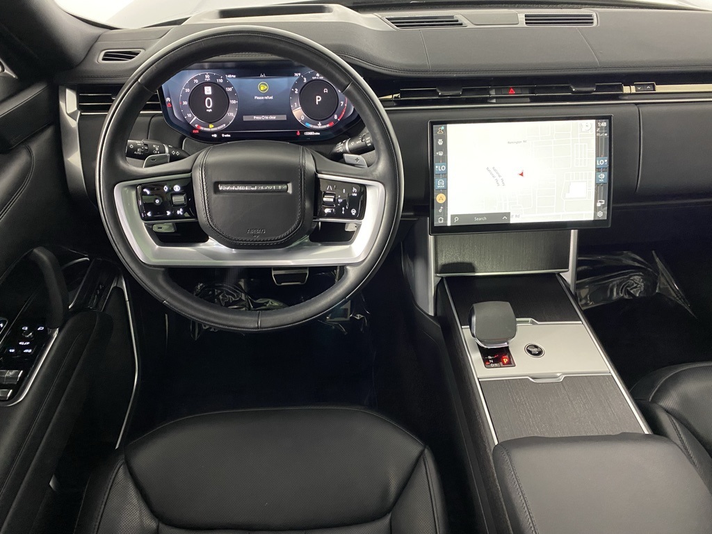 2024 Land Rover Range Rover SE photo 15