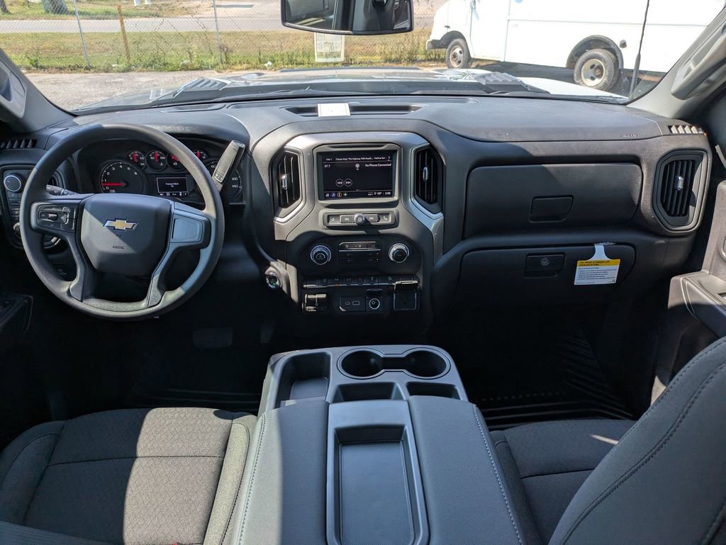 2026 Chevrolet Silverado 2500HD Custom photo 21
