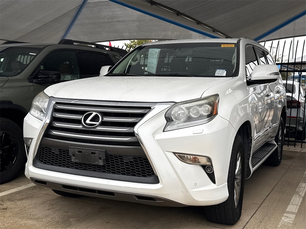 2015 Lexus GX Base's photo