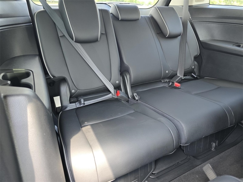 2026 Honda Odyssey Elite photo 21