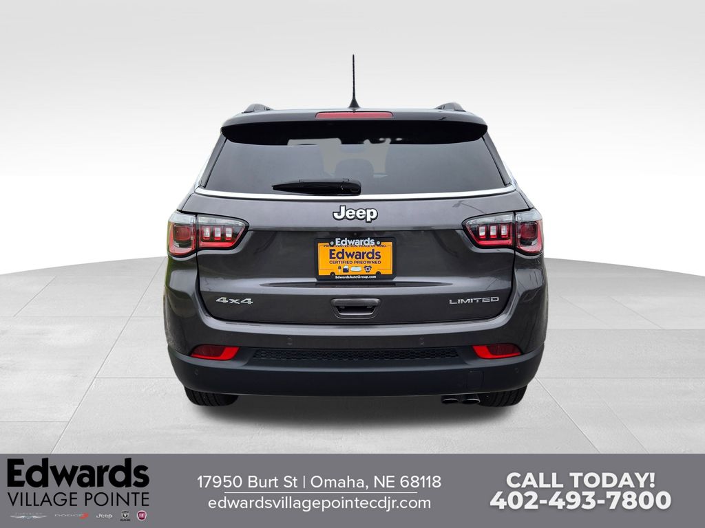 2022 Jeep Compass Limited photo 3