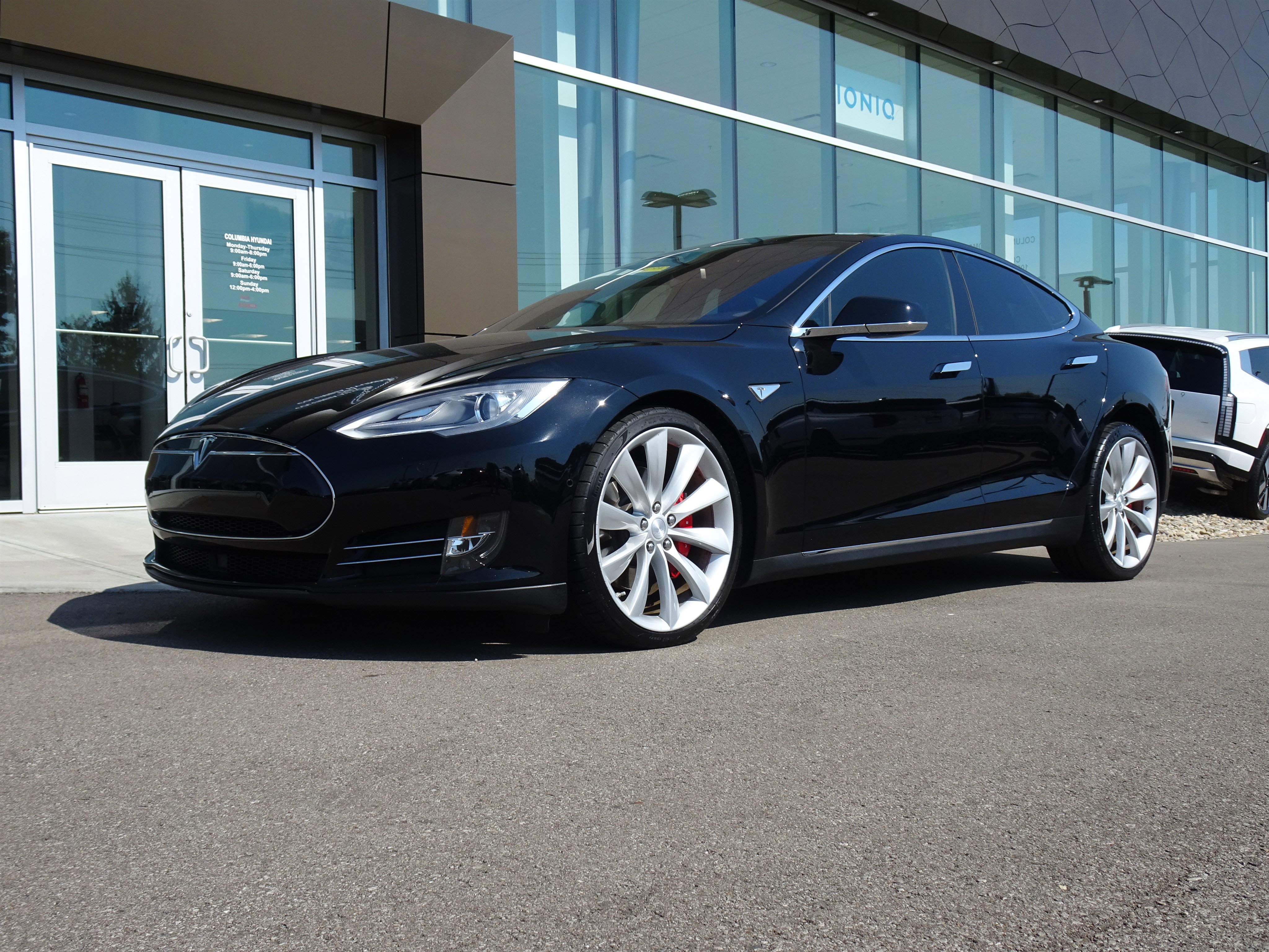 2015 Tesla Model S 85D