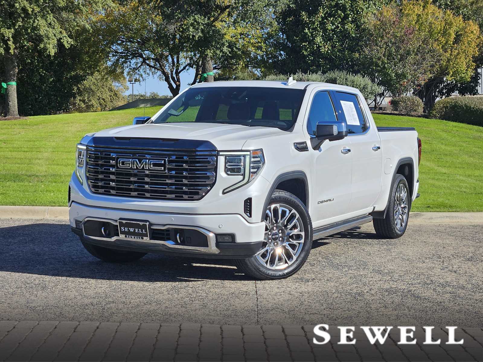 2024 GMC Sierra 1500 Denali Denali Ultimate's photo