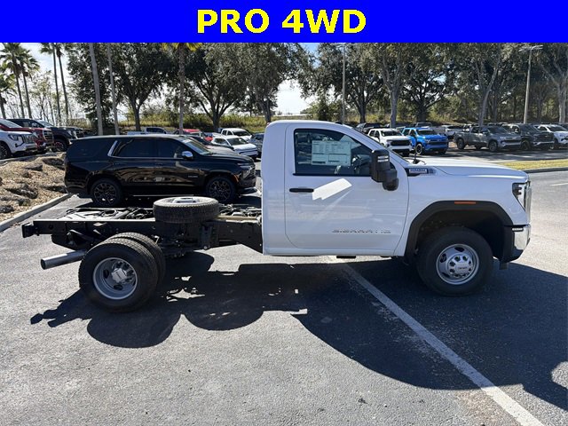 2026 Gmc Sierra HD Pro photo 3