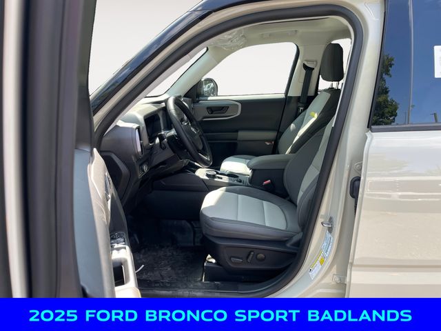 2025 Ford Bronco Sport Badlands photo 9