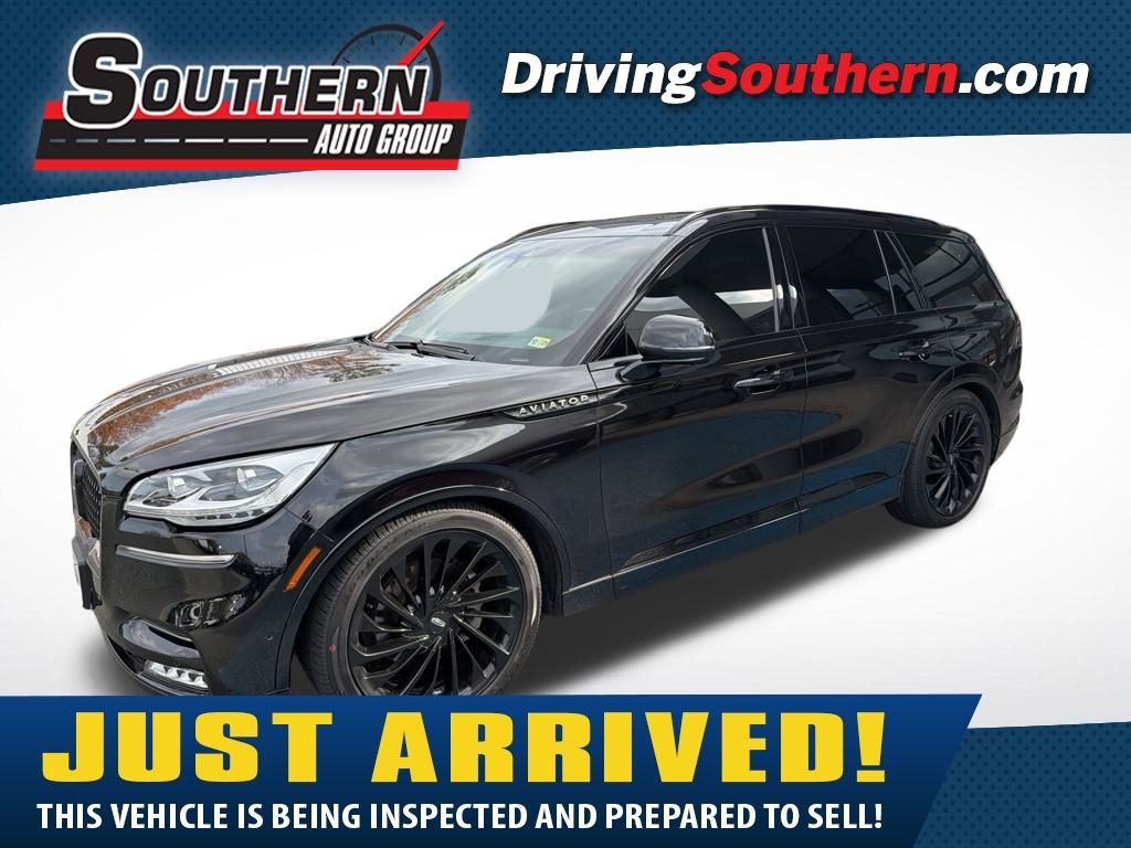 2022 Lincoln Aviator Reserve's photo