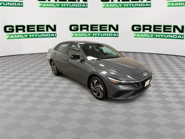 2025 Hyundai Elantra Hybrid SE Sport photo 2