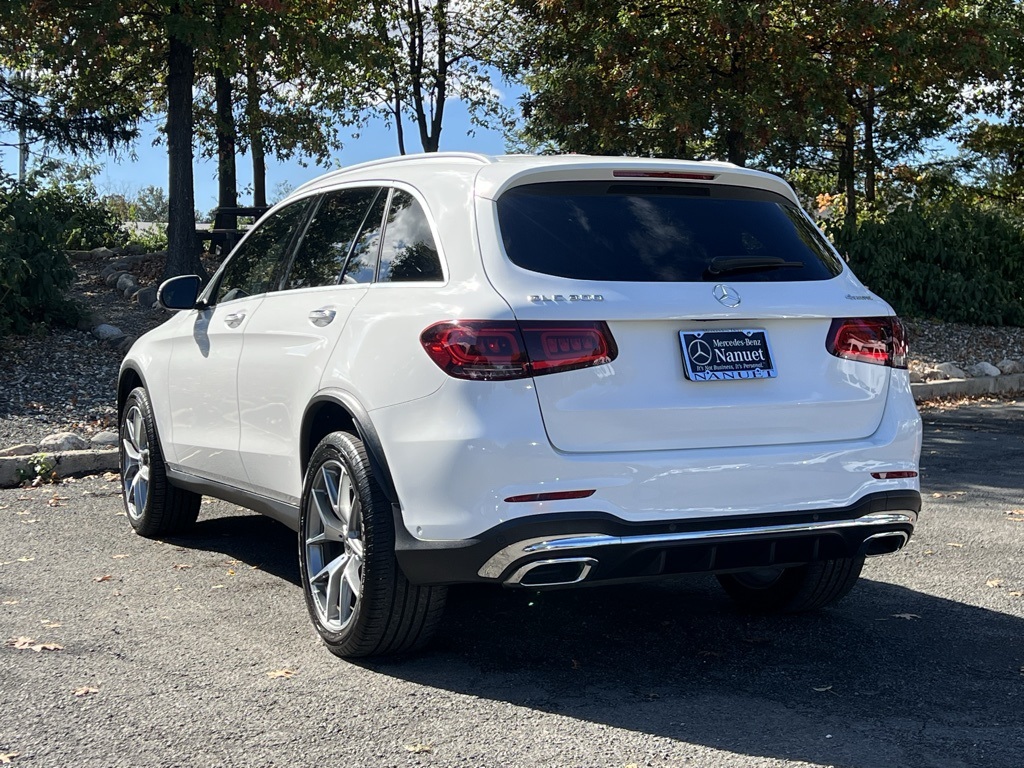 2022 Mercedes Benz GLC 300 4MATIC photo 4