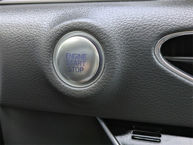 2022 Hyundai Sonata SEL photo 30