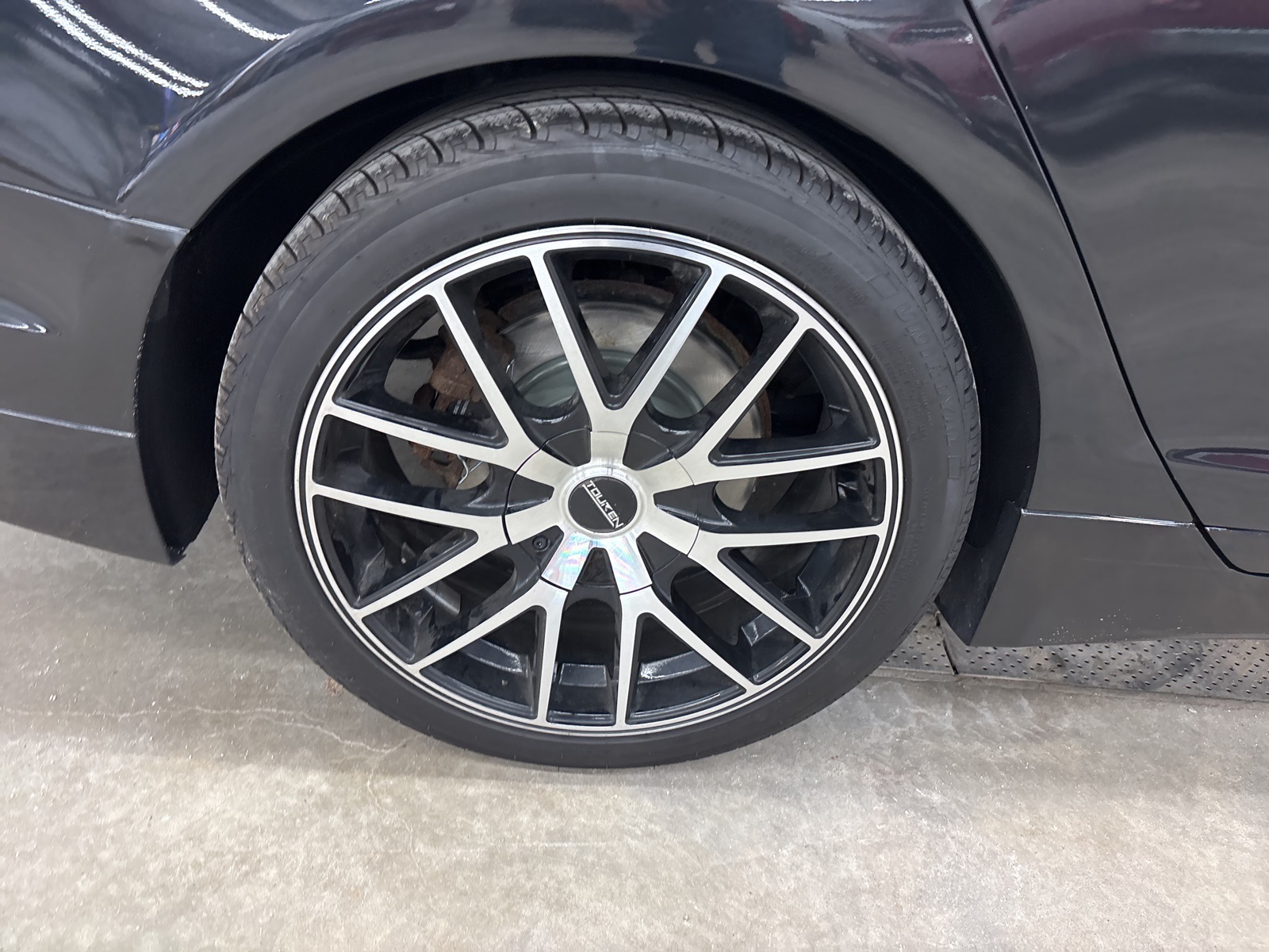 2015 Lincoln MKZ Base photo 25