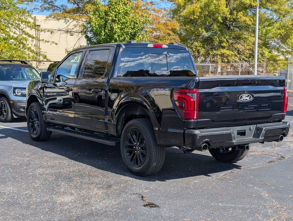 2025 Ford F-150 Lariat photo 3