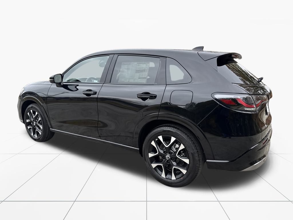 2026 Honda HR-V EX-L photo 3