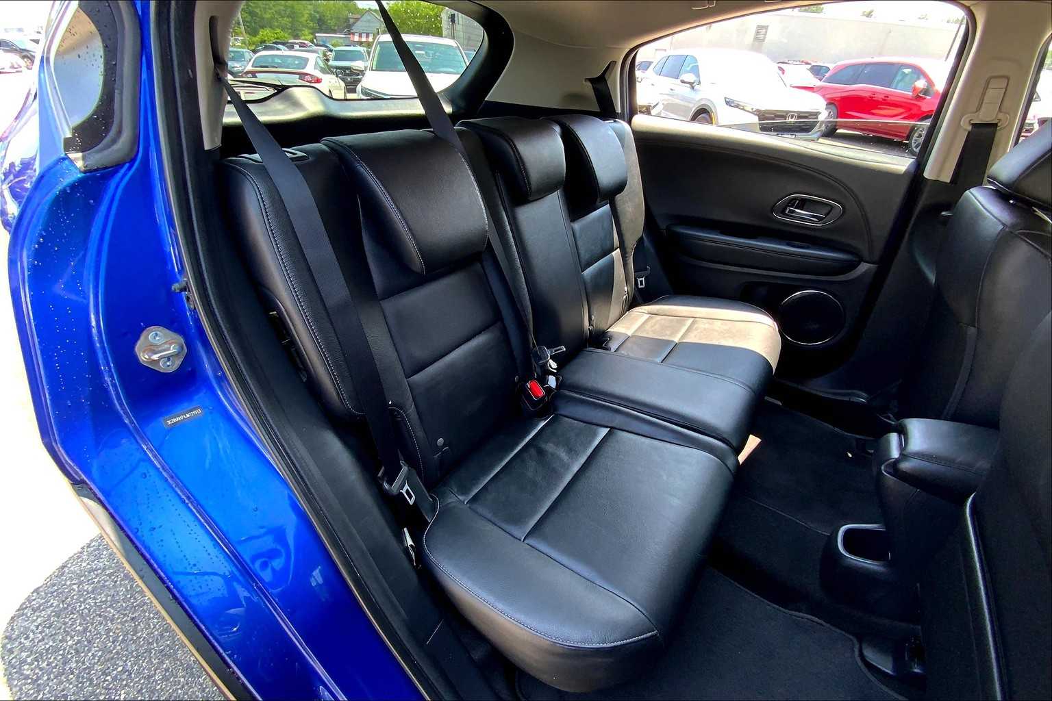 2018 Honda HR-V EX-L photo 18