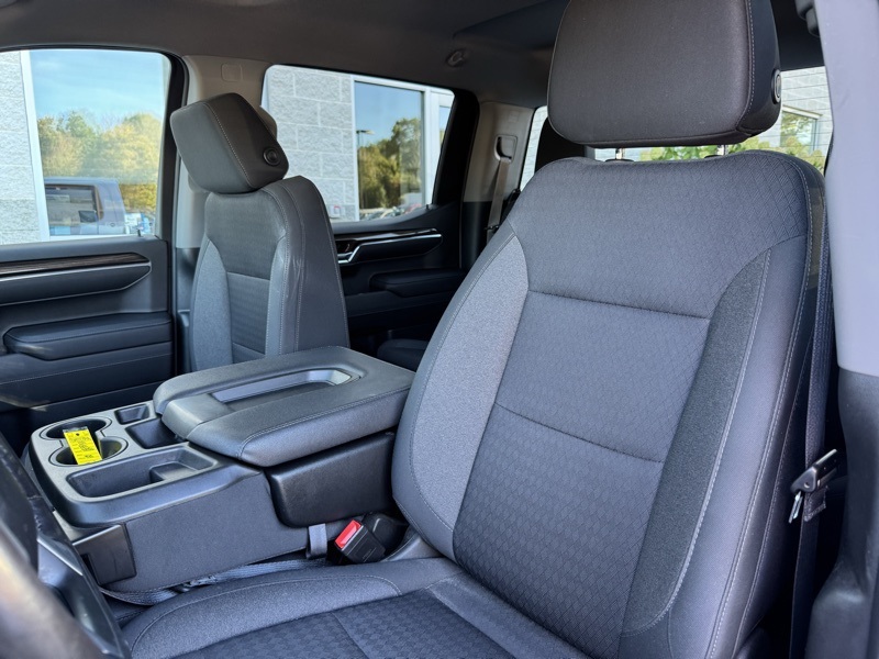 2022 Chevrolet Silverado 1500 LT photo 18