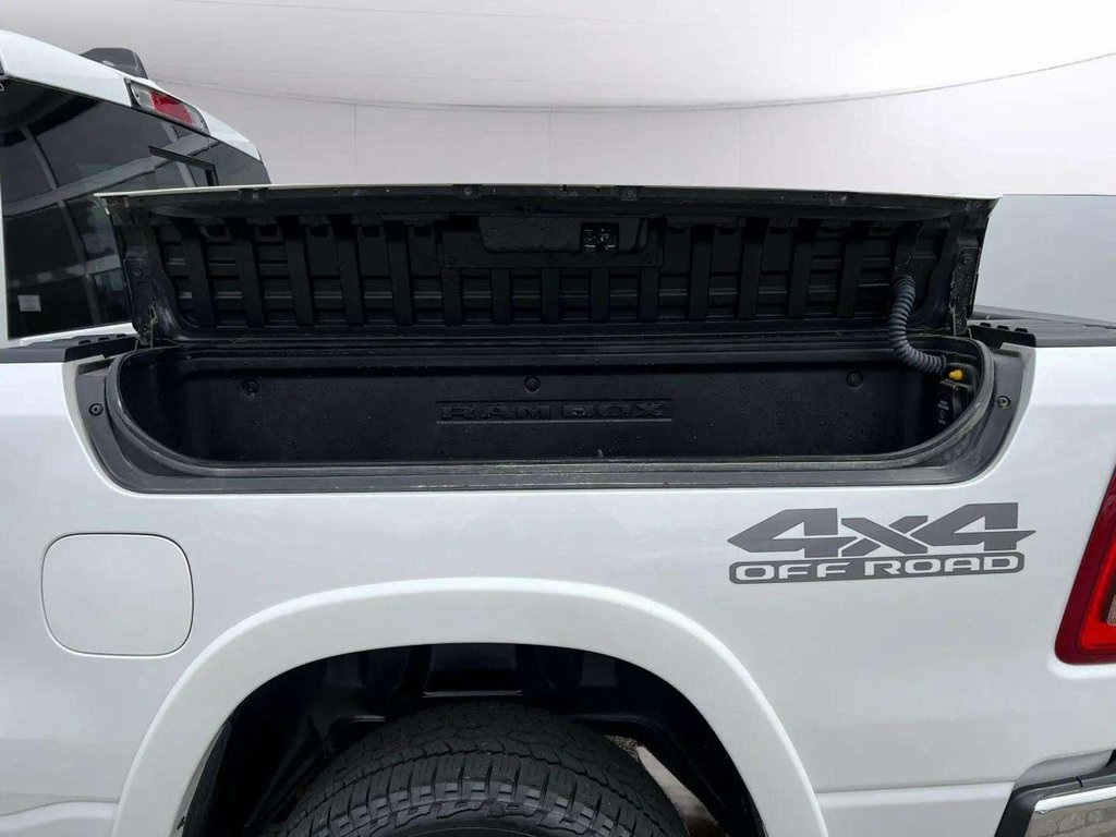 2020 Ram 1500 Laramie Longhorn photo 6