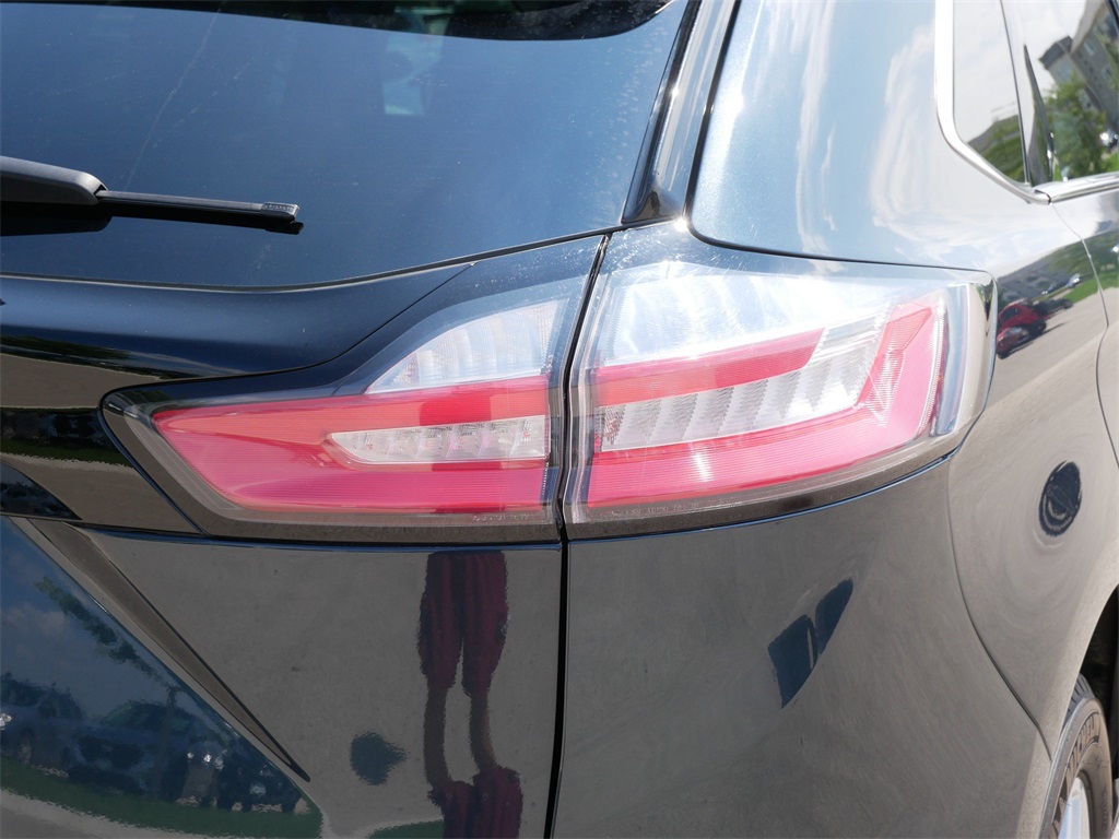 2023 Ford Edge SEL photo 11