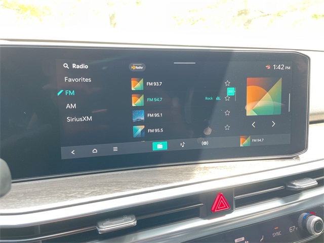 2025 Kia Sorento X-Line SX photo 18