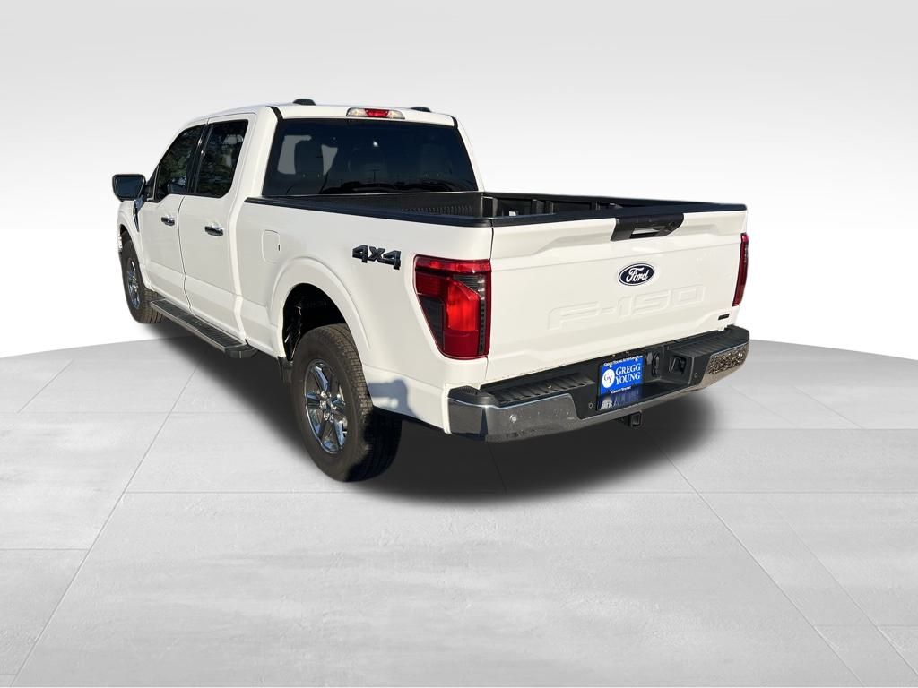 2024 Ford F-150 XLT photo 3