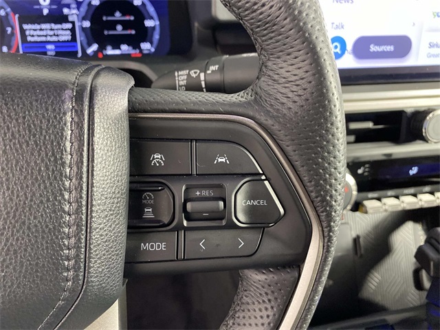 2024 Toyota Tacoma TRD Off-Road photo 11