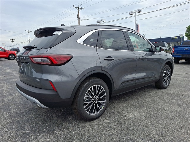 2025 Ford Escape Plug-In Hybrid photo 4