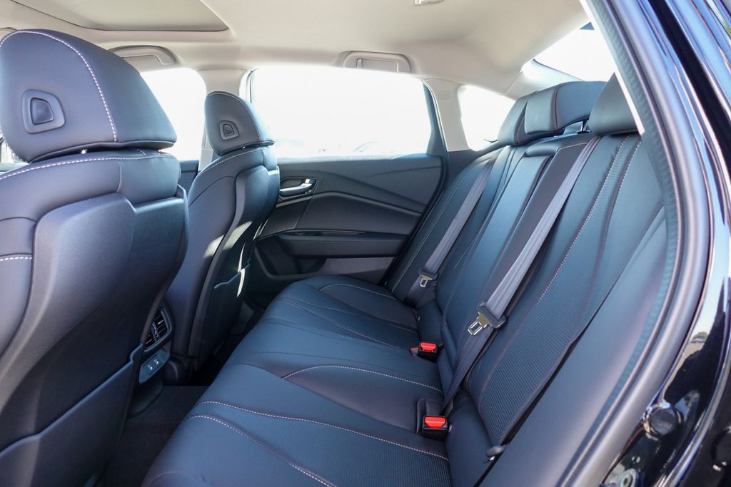 2025 Acura TLX Technology photo 25